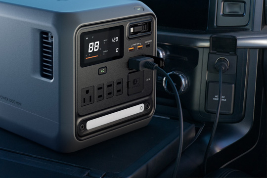 [ドローンレンタルネット]DJI Power 車内電源充電ケーブル