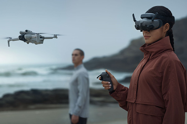 [ドローンレンタルネット]DJI RC Motion 3（モーションコントローラー）FPV飛行